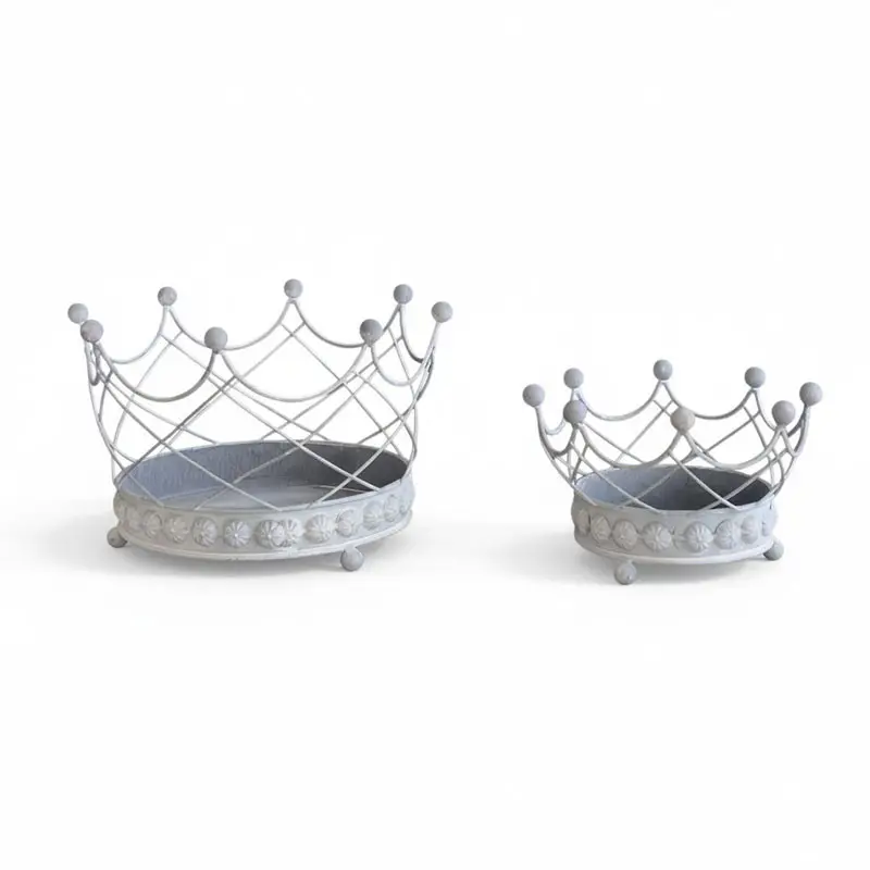 Ensemble de 2 Cache pots en Forme de Couronne Royale en Fer 16x14x14cm